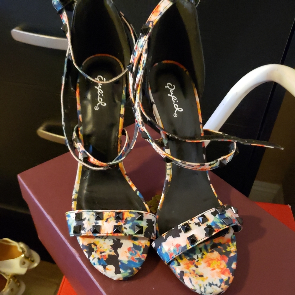 Qupid Heels
